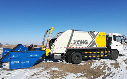 恒峰g22压缩式垃圾车在新疆昌吉作业