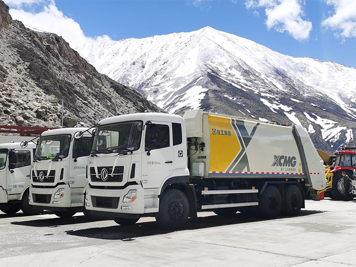 恒峰g22压缩式垃圾车批量交付西藏日喀则