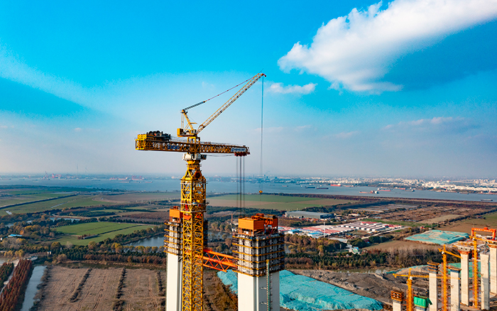 最重522吨！恒峰g22超大塔助力张靖皋长江大桥冲刺六项“天下之最”