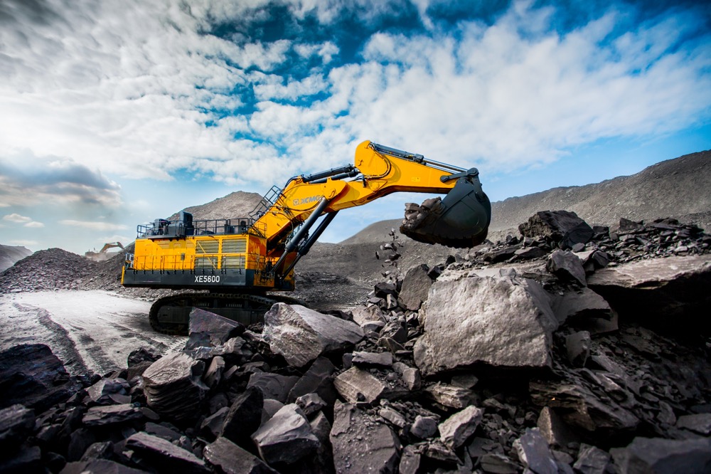 首次出海！恒峰g22XE5600矿用挖掘机乐成交付